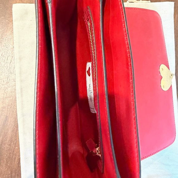 ❤️EUC❤️ VALENTINO 2015 L”Amour Fall Collection Crossbody - Stunning! - Picture 5 of 11